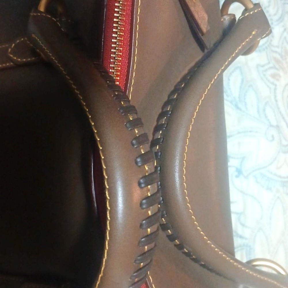 NWOT Elephant Dooney-Bourke Satchel - Picture 2 of 8